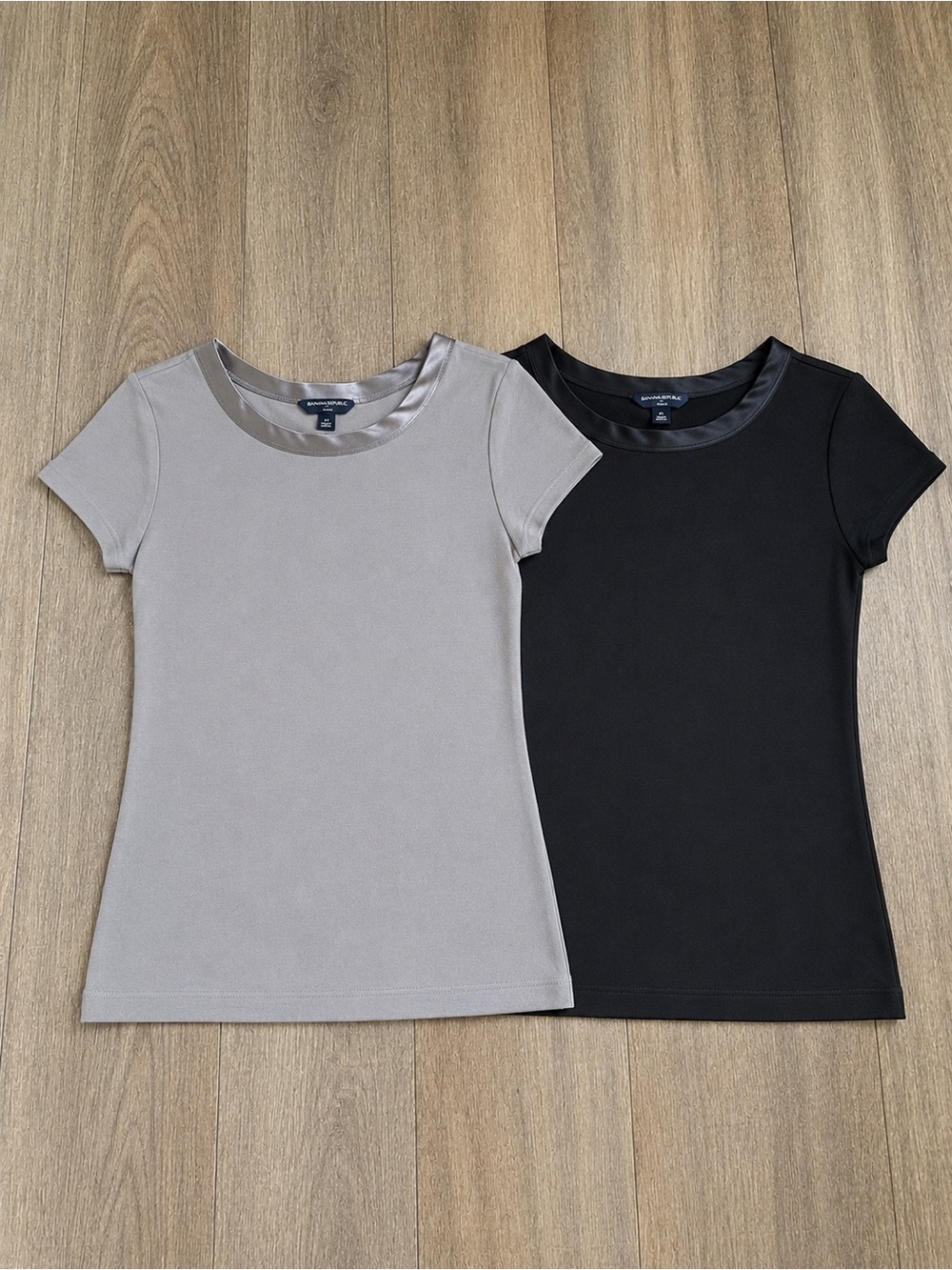 Banana Republic Black Short-Sleeve Knit Top